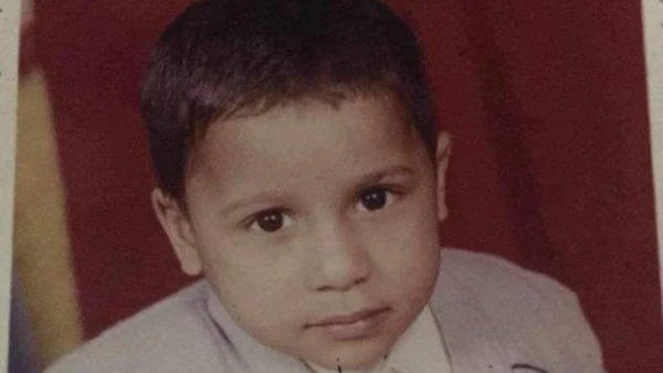 لا الاسم اسمي ولا الميلاد ميلادي.. شاب يبحث عن أسرته بعد 32 عاما رغم ما تحمله مواقع التواصل الاجتماعي من تحديات ومخاطر، إلا أنها نجحت في تقريب العالم ووضعه في منصة واحدة تجمع بين ا