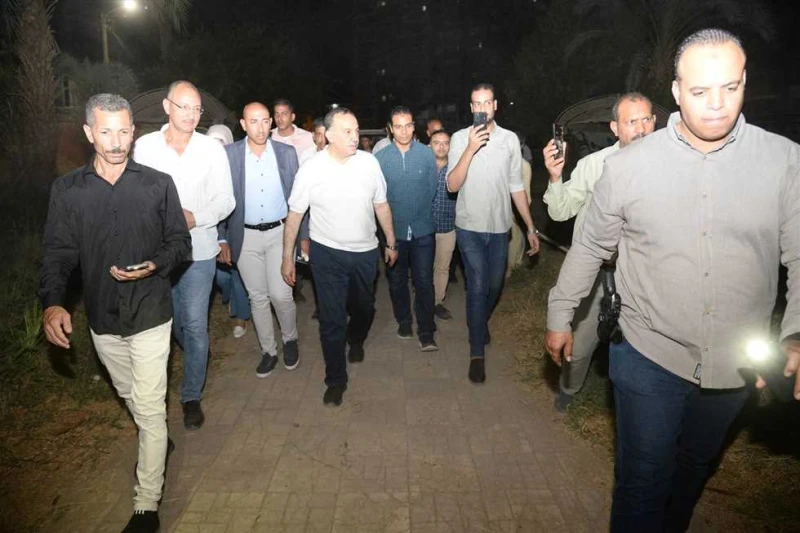 محافظ أسيوط يتابع أعمال إزالة حديقة ترعة عبد اللاه بالمعلمين تابع اللواء دكتور هشام أبوالنصر، محافظ أسيوط، الأعمال الجارية لإزالة مخلفات حديقة ترعة