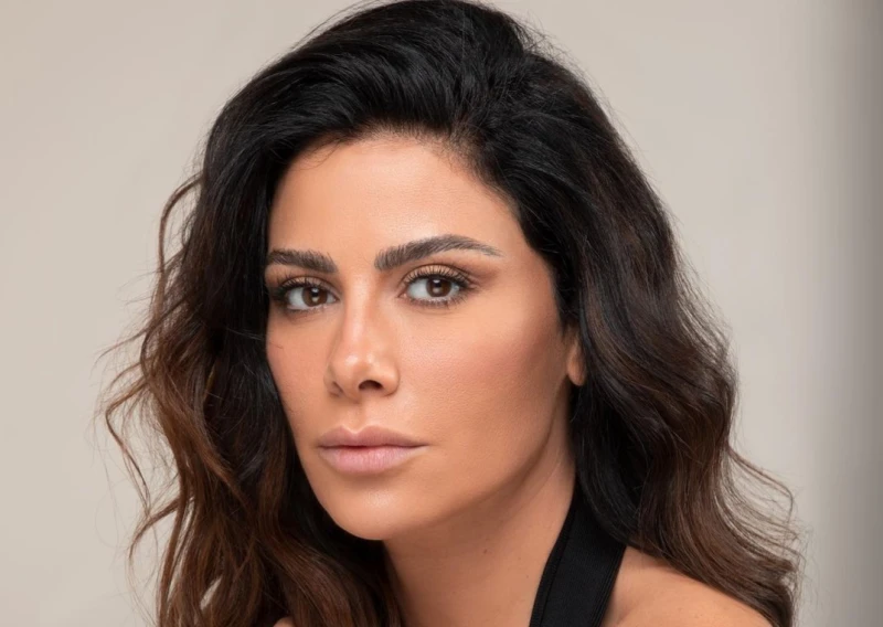 هل تكون صبا مبارك بديلة من نيللي كريم في مسلسل ظلم المصطبة؟ رشح المخرج هاني خليفة، الممثلة الأردنية، صبا مبارك، لتلعب دور البطولة في مسلسل ظلم