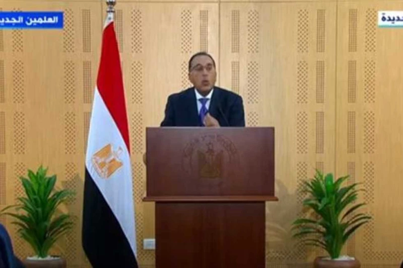 رئيس الوزراء: إطلاق أول سوق طوعي للكربون لتحفيز الاستثمار في الاقتصاد الأخضر بمصر أعلن الدكتور مصطفى مدبولي، رئيس الوزراء، في اجتماع مجلس الوزراء