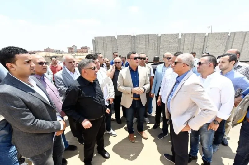 الشربيني يتفقد وحدات سكن لكل المصريين بمدينة الساداتتأكد من استخدام هذا العنصر لإضافة فقرة نصية إلى صفحتك بشكل مبسط وجذاب.تفقد المهندس شريف الشربيني، وزير الإسكان والمرافق والمجتمع