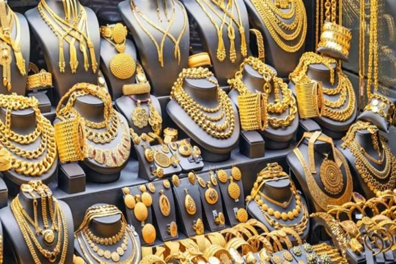 عيار 21 الآن بعد الزيادة العالمية.. أسعار الذهب اليوم الخميس 22 أغسطس 2024 بالصاغة شهد سعر الذهب اليوم الخميس 22 أغسطس 2024 ارتفاعا جديدا بجميع