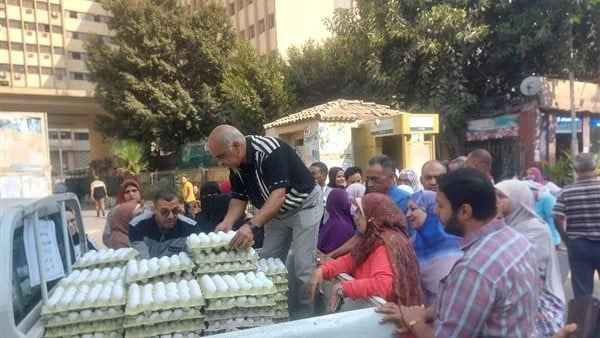 الزراعة: طرح بيض المائدة للمواطنين بسعر 130 جنيه للكرتونةتواصل وزارة الزراعة واستصلاح الأراضي، ممثلة في الهيئة العامة للإصلاح الزراعي، ضخ السلع
