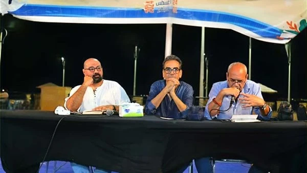 معرض السويس للكتاب يستعيد مدينة الغريب في ذاكرة شعرائهانظمت الهيئة المصرية العامة للكتاب، برئاسة الدكتور أحمد بهي الدين، ضمن فعاليات البرنامج الثقافي