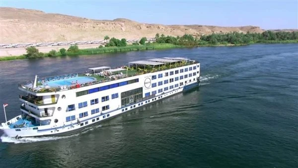 خطيب مسجد عمرو بن العاص: نيل مصر هو نهر العسل بالجنة.. فيديوقال الشيخ يسري عزام، من علماء وزارة الأوقاف، إن من الواجب علينا جميعا المحافظة على الماء، بشكر النعمة وعدم الإسراف في ال