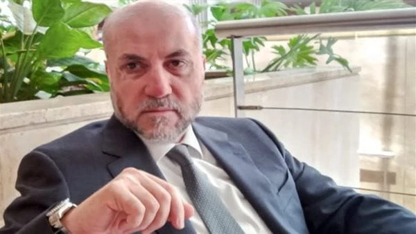 الهباش لافاق عربية: الشعب الفلسطيني صامد أمام العدوان الإسرائيلي ويحتاج لدعم عربي إسلامي إنساني قال الدكتور محمود الهباش، مستشار الرئيس الفلسطيني، إن الشعب الفلسطيني صامد منذ مائة 