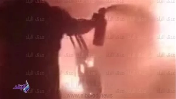 تفحم جثث طفلين ووالدتهما.. التحريات تكشف سبب حادث الطريق الأوسطي أكدت التحريات الأولية و معاينة حريق سيارات الطريق الأوسطي، أن الحادث نتج عنه وفاة 4