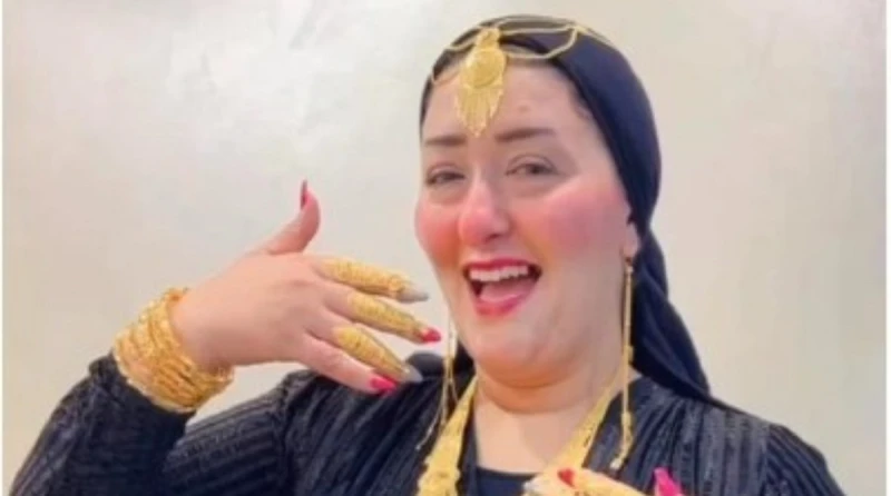 من هى أميرة الذهب وأغرب مجوهراتها اتسرقت من غير ما تحسمن هى أميرة الذهب وأغرب مجوهراتها اتسرقت من غير ما تحس.. أميرة حسان، المعروفة بلقب أميرة الذهب،