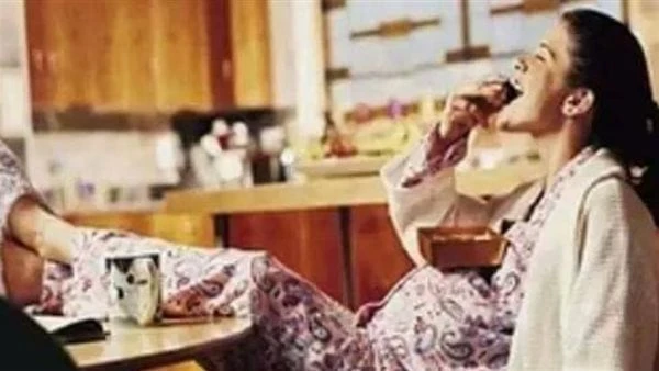 كيف تخفض هرمون الكورتيزول المسئول عن سمنة الكرش؟.. خبير تغذية يوضحيفرز الجسم هرمون الكورتيزول المعروف بأنه (هرمون التوتر) للمساعدة على التعامل مع التوتر الجسدي والعقلي، وتزيد نسبته