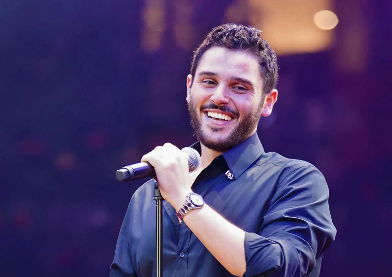 لأول مرة، الوليد الحلاني بحفل فني في فاريا اقرأ التفاصيل بمناسبة عيد السيدة، يستعد الفنان الوليد الحلاني للقاء جمهوره اللبناني، في حفل فني، يحييه