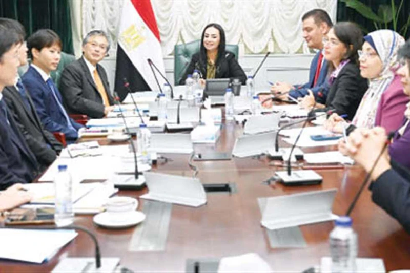 التضامن: مرحلة جديدة من التعاون بين القاهرة وطوكيو أعلنت مصر واليابان الاستعداد لمرحلة جديدة من التعاون الفنى، والتطوير للتعاون القائم، وفتح آفاق