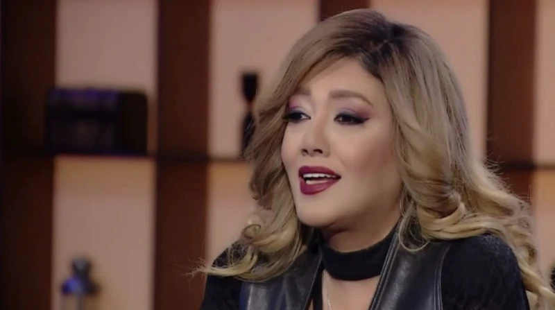 شمس: مش ههين نفسي على كبر علشان لقمة العيش كشفت الفنانة شمس سبب غيابها الطويل عن الساحة الفنية، وكواليس مرورها بحالة نفسية سيئة بسبب عدم المشاركة في