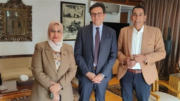 إدارة معرض العاصمة: وزير الثقافة يفتتح معرض الكتاب السبت المقبلالتقت إدارة معرض العاصمة للكتاب، بالدكتور أحمد فؤاد هنو، وزير الثقافة اليوم، بحضور