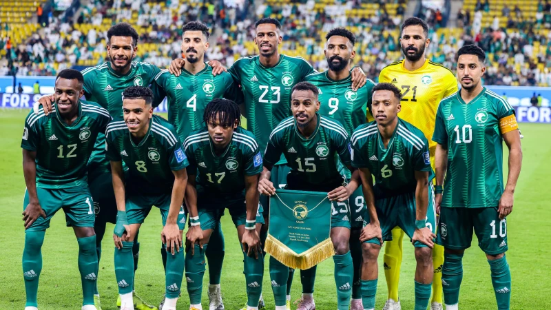 دبي، الإمارات العربية المتحدة () -- أعلن روبرتو مانشيني، المدير الفني للمنتخب السعودي، الثلاثاء، عن قائمة الفريق التي تستعد للجولتين الأولى والثانية