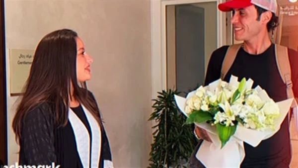 أمير عيد يصل جدة لإحياء حفل مساء اليوموصل منذ قليل المطرب أمير عيد وأعضاء فريق كايروكي استعداد لإحياء الحفل المنتظر مساء اليوم على مسرح عبادى الجوهر