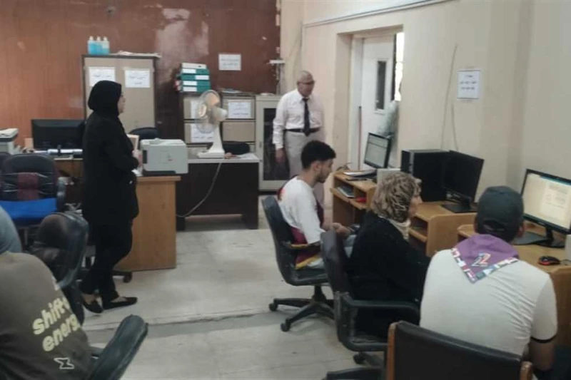 3 معامل.. جامعة بنها تستقبل عشرات الطلاب للتسجيل بالمرحلة الأولى للتنسيق الإلكتروني شهدت معامل التنسيق الإلكتروني بجامعة بنها، الإثنين، توافد العشرات