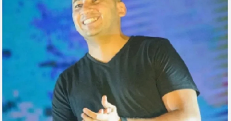 الموزع وسام عبد المنعم يفجع بوفاة والده وهذا موعد العزاء تعرف على التالي الموزع وسام عبد المنعم يفجع بوفاة والده وهذا موعد العزاء، فجع الموزع المصري