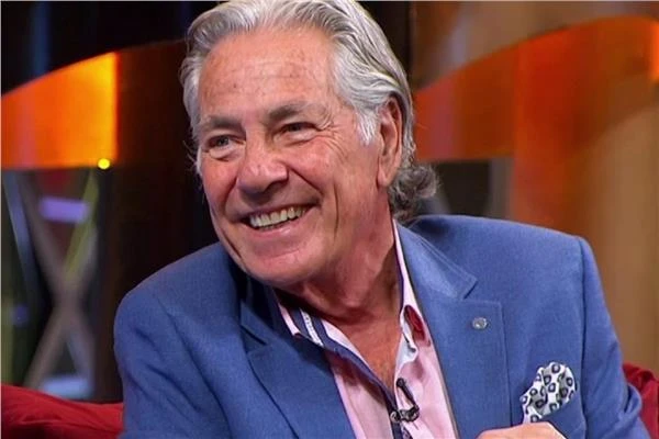 مصطفى فهمي يجري جراحة في المخ بعد وعكة صحية افاق عربية - تعرض الفنان المصري مصطفى فهمي لوعكة صحية دخل على إثرها المستشفى وأجرى عملية دقيقة بالمخ، وبعد الاطمئنان عليه غادر أحد مستشف