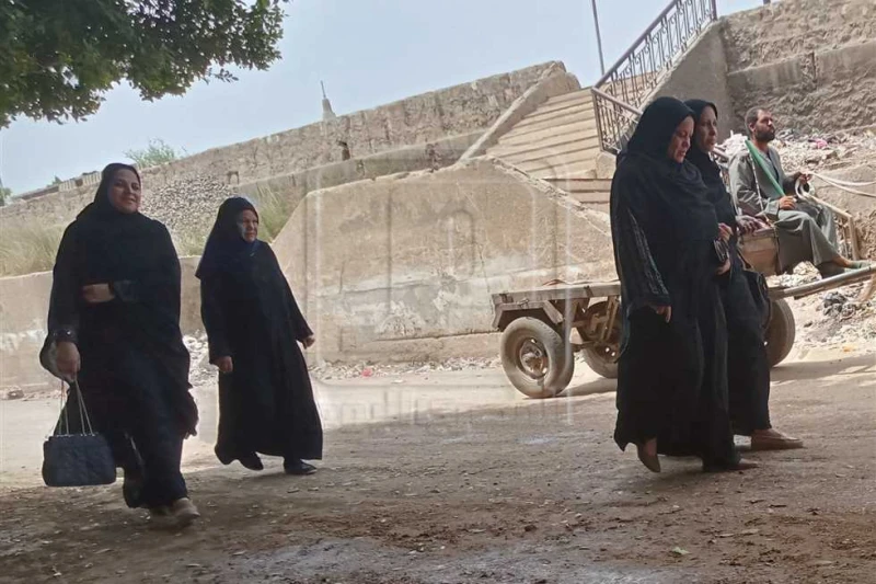 تشييع جثمان ضحية الغردقة بمسقط رأسها بقرية صفط اللبن بمركز المنيا شيع أهالي قرية صفط اللبن التابعة لمركز المنيا، اليوم الأربعاء، جثمان ( عزه, ش، ا، ر