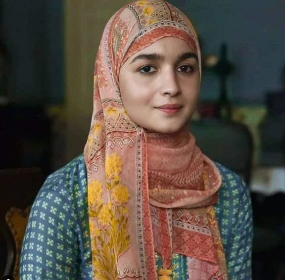 رواية في ظل الاخ كاملة جميع الفصول بقلم ايات عبدالرحمن زهير كان واقف بملامح كلها بر...ود كنت متوقعه منه اول مااطلب الطلا...ق هيوافق لكن قال : للاسف ماما رفضت وبعدها اخد نفس طويل او