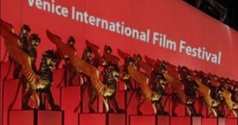 300 فنان يوقعون احتجاجا ضد المشاركة الإسرائيلية بمهرجان ڤينيسياوقع 300 سينمائي عريضة احتجاج لإدارة مهرجان ڤينيسيا، المقام ما بين ال28 من الشهر الحالي وحتى 7 سبتمبر (أيلول) المقبل ب