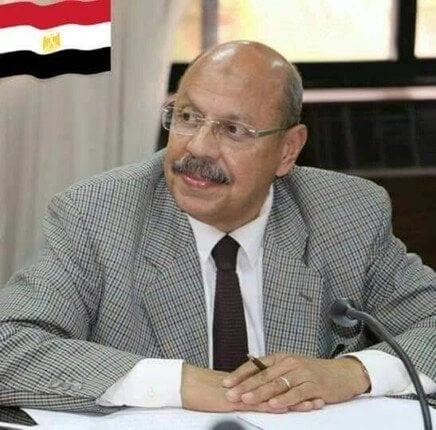 خبير عالمي لأفاق عربية: هذه أسباب ظهور أسماك الأرنب السامة ونمو قنديل البحر وتهديد بيئة المتوسطخرج عم محمد عبد العاطى فى الصباح الباكر إلى حقله على