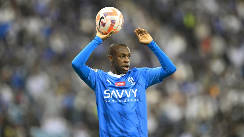 دبي، الإمارات العربية المتحدة () -- أعلن نادي الهلال السعودي، عبر حسابه على منصة إكس (تويتر سابقا)، الثلاثاء، انتقال لاعبه سعود عبد الحميد إلى صفوف