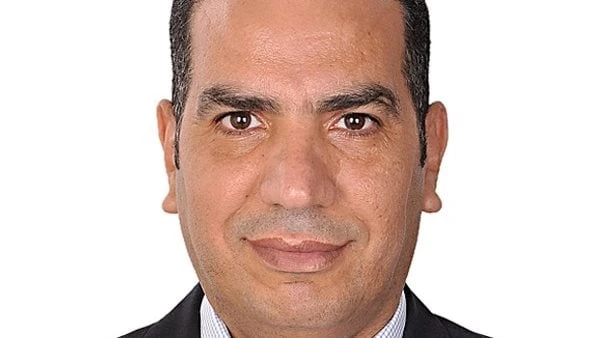 باحث بالزراعة يحصل على جائزة الرواد من أكاديمية البحث العلميتقدم د عادل عبدالعظيم رئيس مركز البحوث الزراعية بالتهنئة إلى الدكتور محمد عبد الرحمن نجم رئيس بحوث بمعهد بحوث القطن بمرك