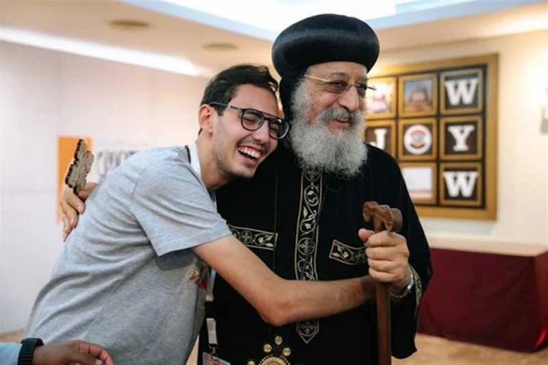 البابا تواضروس يتفقد مجموعات عمل ملتقى لوجوس في وادي النطرون (صور) تفقد البابا تواضروس الثاني بابا الإسكندرية، اليوم الأربعاء، مجموعات العمل التي