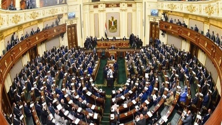 تشريعية النواب توافق مبدئيا على المراقبة الإلكترونية كبديل للحبس الاحتياطى انتهت لجنة الشئون الدستورية والتشريعية بمجلس النواب خلال اجتماعها اليوم