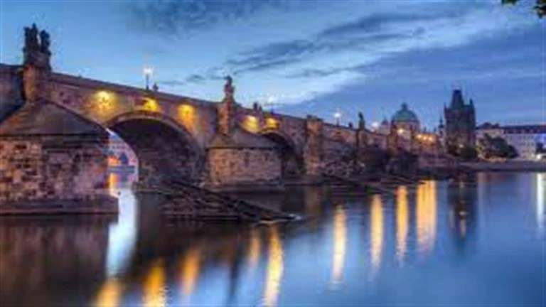 30 صورة لأشهر جسور فريدة من نوعها حول العالم.. لن تتخيل شكلها لايف ستايل شاهد المقال التالي من صحافة مصر عن 30 صورة لأشهر جسور فريدة من نوعها حول