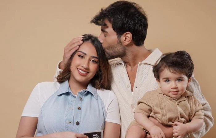 تواصل الفاشينيستا والفنانة الكويتية فرح الهادي وزوجها عقيل الرئيسي، بمشاركة جمهورهما ومحبيهما تفاصيل تطورات حملها أولا بأول بعد إعلانها الأمر منذ