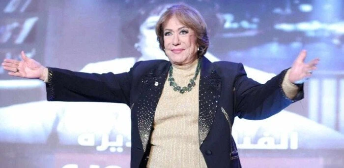 برفقة حفيدها.. مهرجان المسرح المصري يعقد ندوة لتكريم سميحة أيوب صورعقد مهرجان المسرح المصري في دورته السابعة عشر، اليوم الجمعة، ندوة لتكريم الفنانة