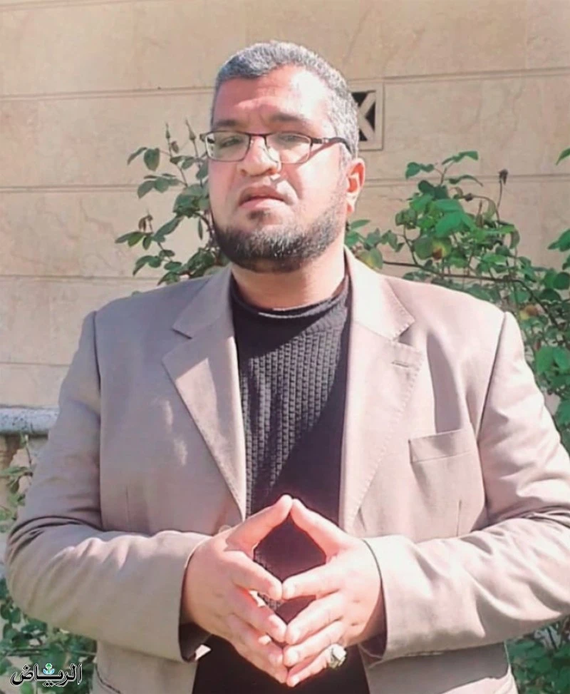 لك أن تتأمل عزيزي القارئ محال الصاغة التي تناسب الذائقة الخاصة بكل منكم، ذاك أن الصانع الخالق للكلمة العربية هو الواحد الأحد، والذي سبحانه ألقاها بين