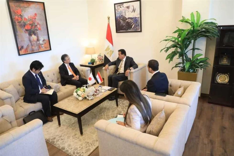 وزير الصحة يستقبل السفير الياباني بالقاهرة لبحث سبل التعاون في ملف التنمية البشرية استقبل الدكتور خالد عبدالغفار، نائب رئيس مجلس الوزراء للتنمية