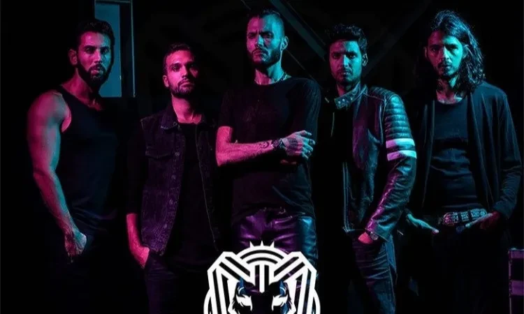 أمير عيد يشعل حفل كايروكي في مهرجان العلمين بأغنية أجمل واحدة تعرف على التالي أمير عيد يشعل حفل كايروكي في مهرجان العلمين بأغنية أجمل واحدة، بدأ منذ