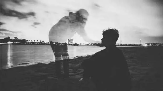 تفسير رؤية الأموات في المنام.. بركة وخير أم شر وشؤم؟ منوعات الاسبوع شاهد المقال التالي من صحافة مصر عن تفسير رؤية الأموات في المنام بركة وخير أم شر