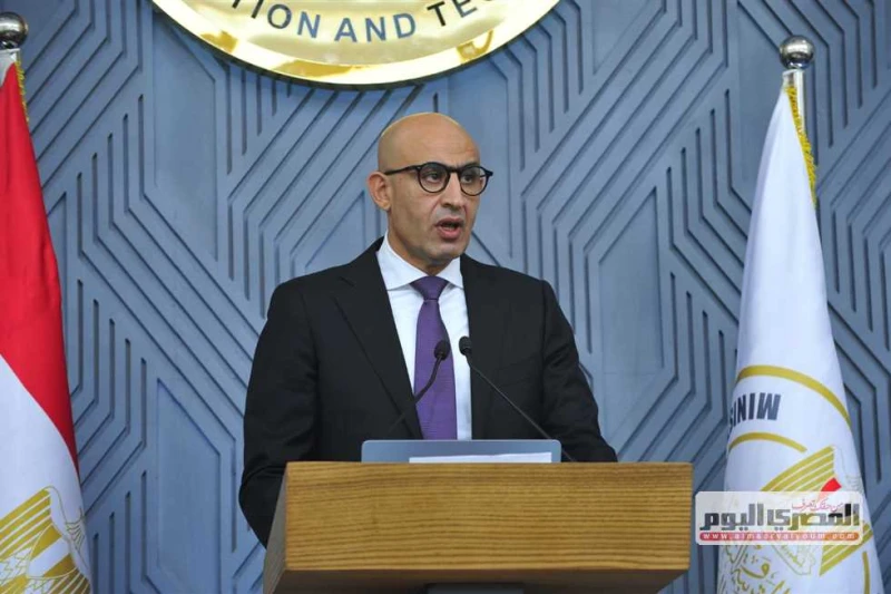 نظام الثانوية العامة الجديد.. تغييرات شاملة في المناهج وتوزيع الدرجات (تفاصيل) أعلنت وزارة التربية والتعليم والتعليم الفني عن تفاصيل نظام الثانوية