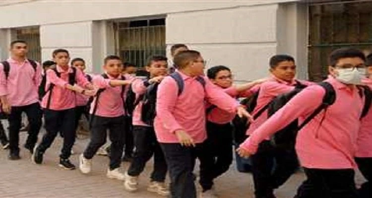 حقيقة تأجيل الدراسة بسبب جدري القرود.. بيان رسمي من الحكومة يحسم الجدلتأجيل الدراسة.. انتشرت خلال الفترة السابقة العديد من الأقاويل حول تأجيل الدراسة