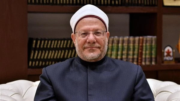 بعد انتهاء عمله رسميا.. مفتي الجمهورية السابق يشكر الرئيس السيسي وشيخ الأزهروجه الدكتور شوقي علام، مفتي الجمهورية السابق، رسالة مهمة بعد إنهاء مدته