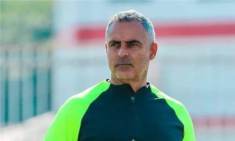 -نجم الزمالك السابق يهاجم جوميز: لا يملك قوي ولم يحقق نتائج .. علق عفت نصار نجم نادي الزمالك السابق، على الميركاتو الصيفي للفارس الأبيض، قائلا: الزمالك تحرك في الرمق الأخير، مشيرا 