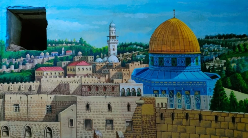 لوحات تتكلم قناوي.. الأسد يقطع الطريق في رسوماته في محافظة قنا بالصعيد، تحديدا قرية المخادمة، حول فنان يدعى أحمد الأسد جدران قريته إلى معرض مفتوح مليء بالرسومات المعبرة عن الطابع ا