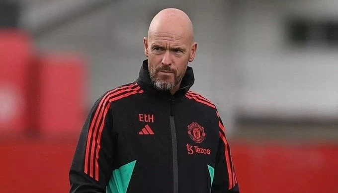 -مدرب مانشستر يونايتد: قدمنا أداء جيد أمام بارنسلي وهدف راشفورد رائع .. أثنى إريك تن هاج، المدير الفني لفريق مانشستر يونايتد الإنجليزي لكرة القدم، على الشراسة التي لعب بها لاعبو فر