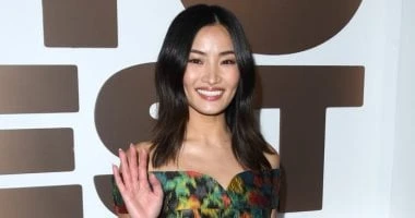 بطلة مسلسل : لا أريد لأطفالى الانضمام إلى البوب اليابانى تعرف على التالي بطلة مسلسل : لا أريد لأطفالى الانضمام إلى البوب اليابانى، كشفت بطلة مسلسل آنا ساواي، عن بداياتها في موسيقى 