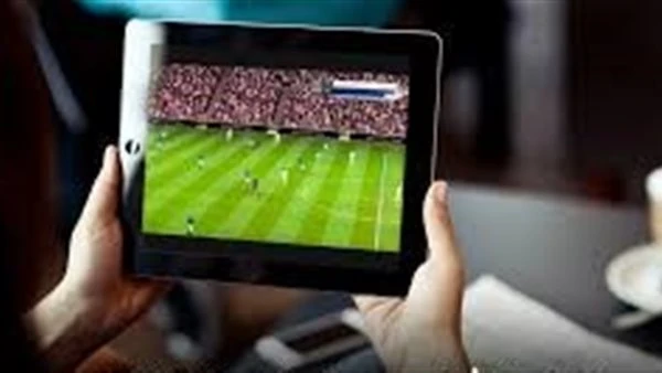 هل مشاهدة مباراة كرة القدم لمن ترك عمله لأجلها حرام؟.. لها 3 شروطلعل ما يطرح السؤال عن هل مشاهدة مباراة كرة القدم حرام لمن ترك عمله لأجلها ؟ وهل يجوز