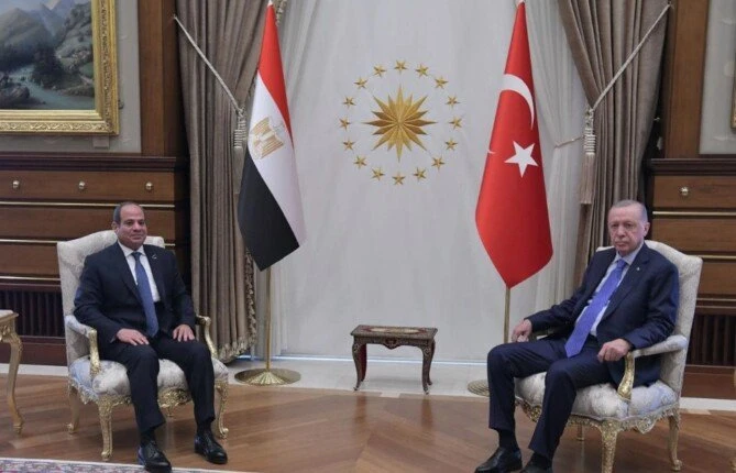 تاريخية ومرحلة جديدة وتحول استراتيجي.. التفاصيل الكاملة لزيارة الرئيس السيسي إلى تركياتفاصيل زيارة الرئيس السيسي إلى تركيا.. تصدرت زيارة الرئيس عبد