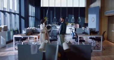 خالد شباط ينجذب ل رنا رئيس في الحلقة الرابعة من مسلسل إنترفيو تعرف على التالي خالد شباط ينجذب ل رنا رئيس في الحلقة الرابعة من مسلسل إنترفيو ، بدأ رامى خالد شباط صاحب تطبيق بالانجذا