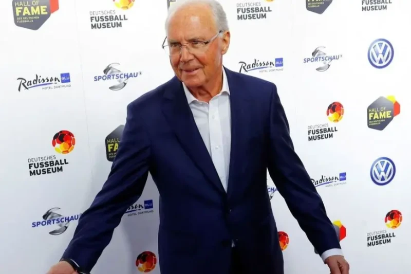 تكريم جديد للراحل فرانز بكنباور أسطورة بايرن ميونيخ وألمانيا سيتم بناء الملعب الرئيسي لنادي بايرن ميونخ كجزء من ملعب فرانز بيكنباور بعد أن قررت