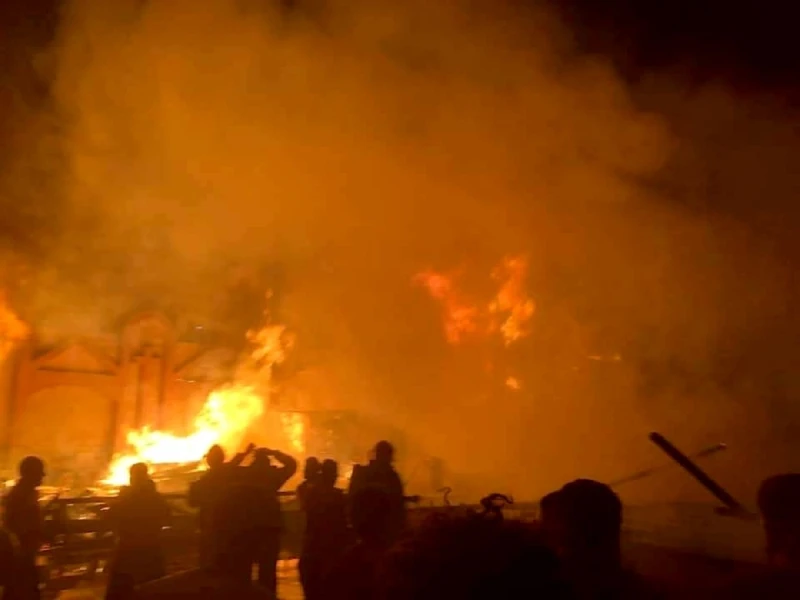 عقب حريق مطرانية بني سويف قرارات هامة من النيابة بشان الحادثعقب حريق مطرانية بني سويف قرارات هامة من النيابة بشان الحادث .. قررت النيابة العامة في