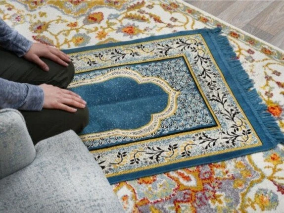 هل يجوز قضاء الصلاة الفائتة في جماعة؟.. الإفتاء توضح رأي الشرعأجابت دار الإفتاء المصرية على سؤال ورد إليها على موقعها الإلكتروني، يقول: أنا وزوجي